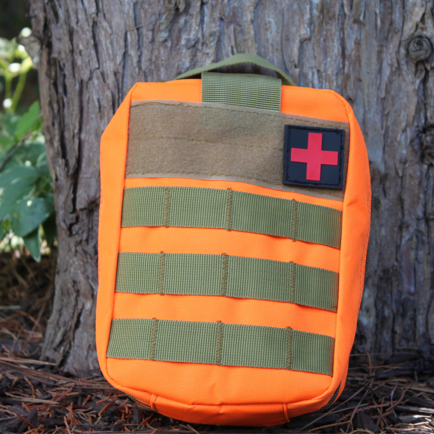 KIT 142 is a survival emergency kit for outdoor adventurers that includes 142 essential items, such as a heat-reflective emergency blanket, a tactical folding pocket knife, a multifunctional hatchet, a small shovel, a defense whistle, a flashlight, glow sticks, and medical supplies. The kit is packed into a durable, water-resistant bag that makes it easy to carry and store.
